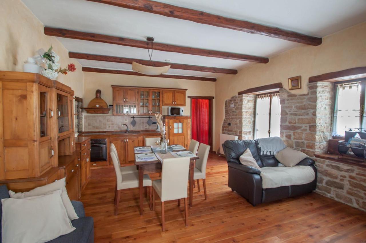 Apartament Stara Kuca Heki Zewnętrze zdjęcie